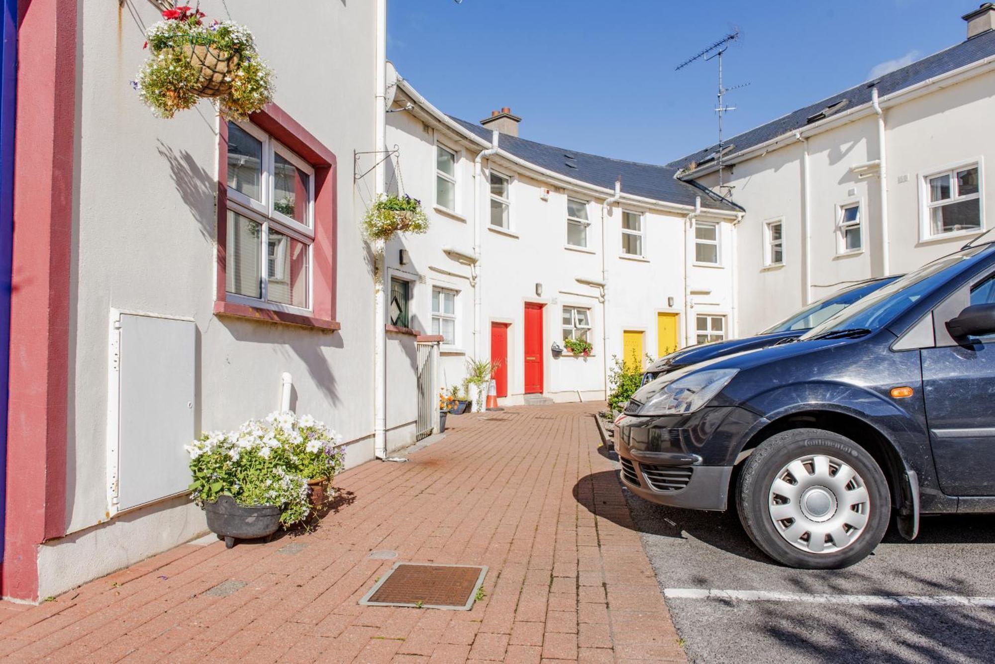 Ocean View - 2 Bedroom Townhouse Bundoran Buitenkant foto